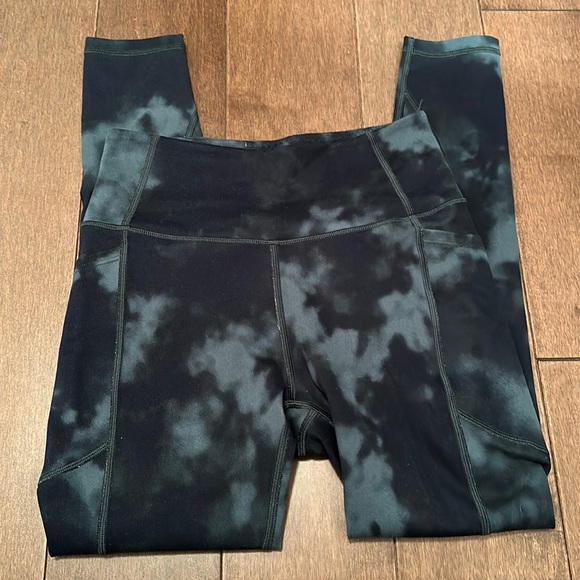 Victoria’s Secret soft touch tie dye leggings - Picture 1 of 3